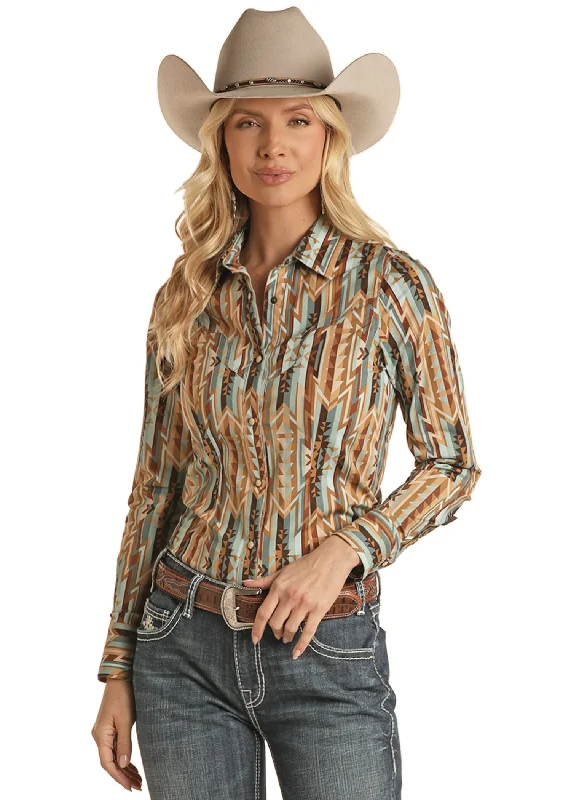 Rock & Roll Cowgirl Women's Shared Core Long Sleeve Snap Shirt Brown-- Front Pockets Side Pockets Patch Pockets Rock & Roll Cowgirl Women's Shared Core Long Sleeve Snap Shirt Brown-- Front Pockets Side Pockets Patch Pockets