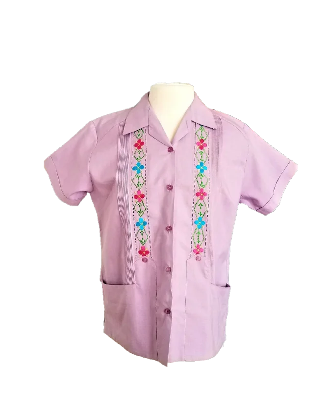 Women's Embroidered Mexican Guayabera Shirt-- Front Pockets Side Pockets Patch Pockets