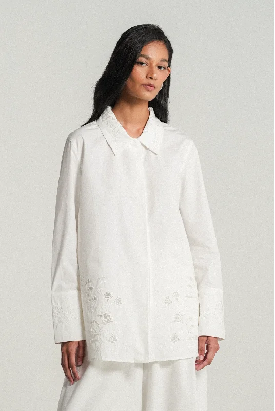 The Artist Poplin Shirt in White-- Welt Pockets Slit Pockets Flap Pockets