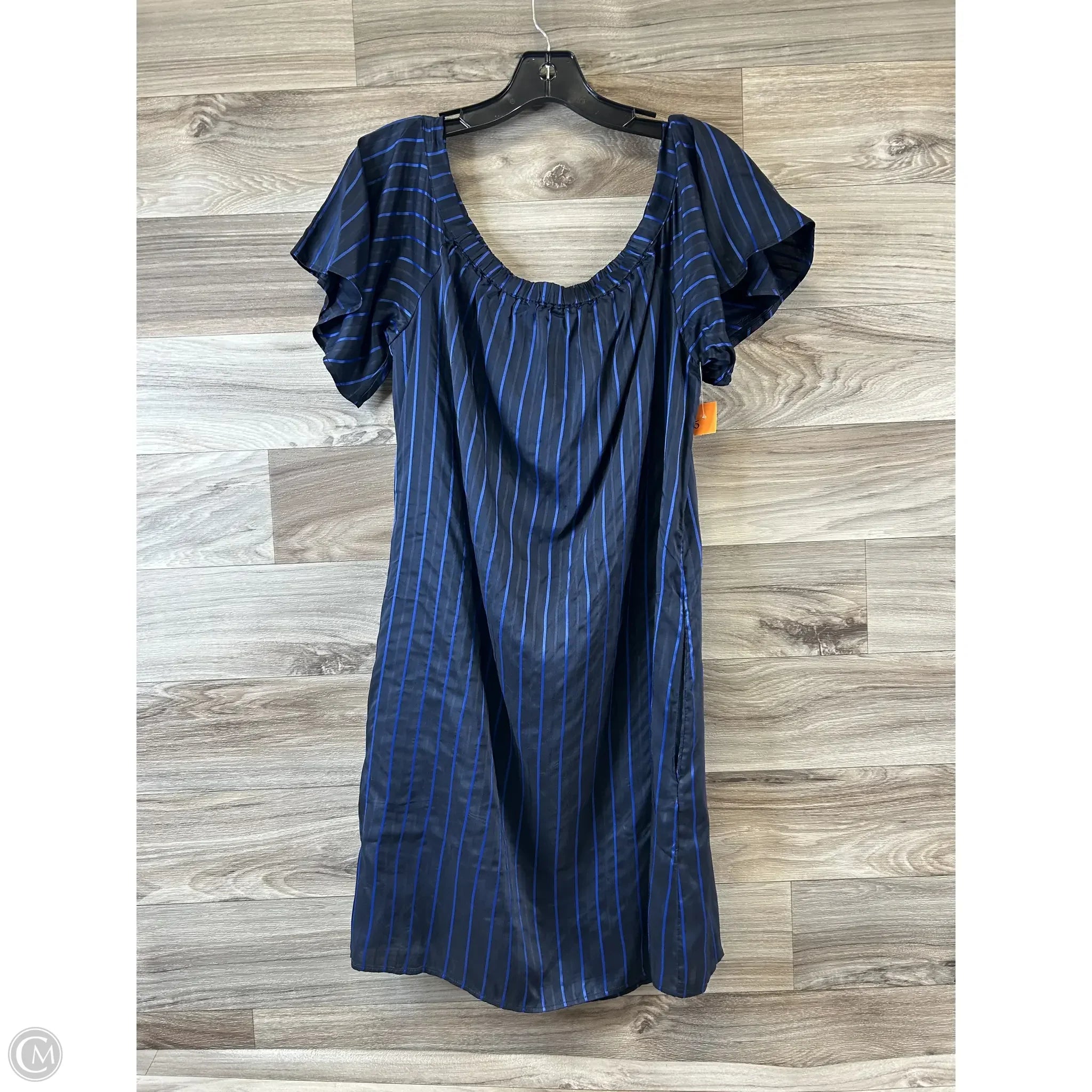 Dress Casual Short By Banana Republic In Navy, Size: M Tunics Stylish elegant