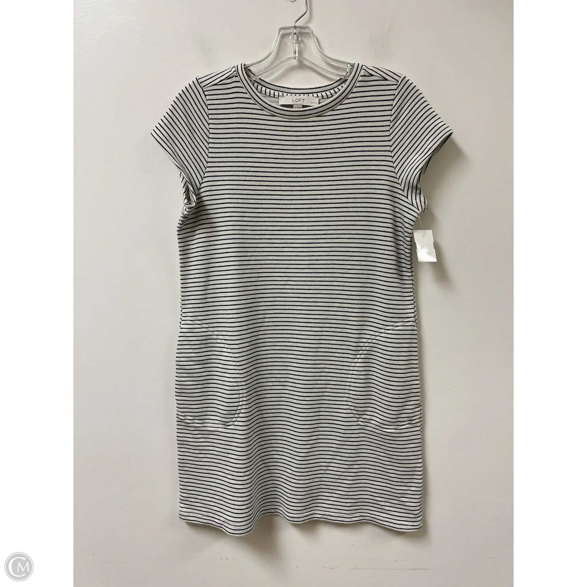 Dress Casual Short By Loft In Cream, Size: S Tunics Corduroy durable