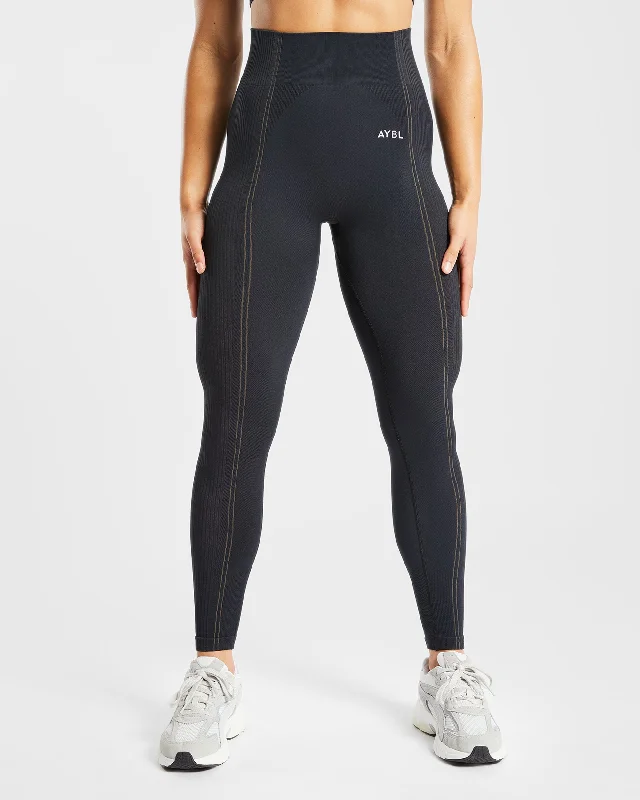 Reflex Seamless Leggings - Black Trendy Leather-Look Workout Leggings