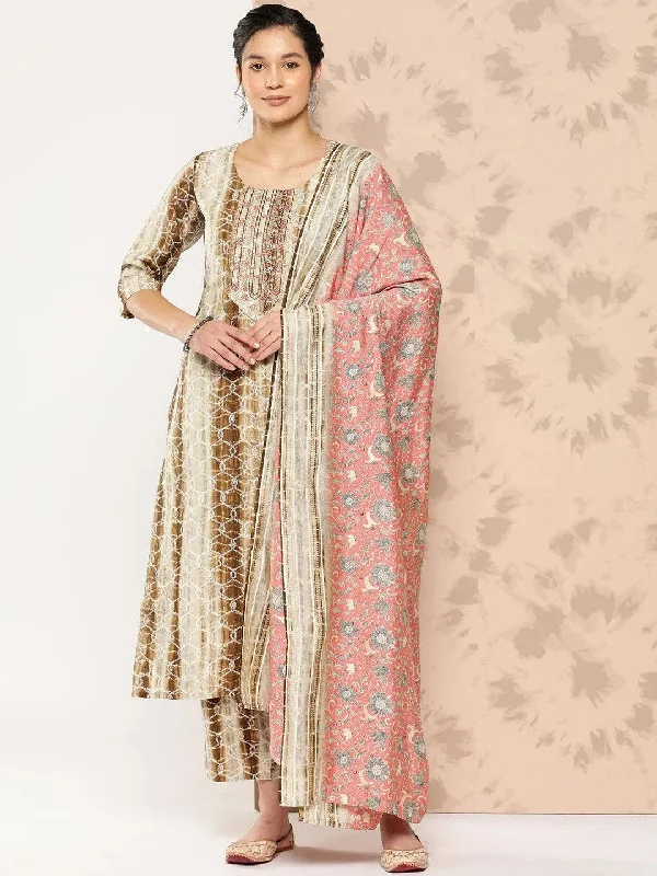 Brown Printed Silk Blend Straight Kurta With Trousers and Dupatta Trousers Solid Black Brown Printed Silk Blend Straight Kurta With Trousers and Dupatta Trousers Solid Black