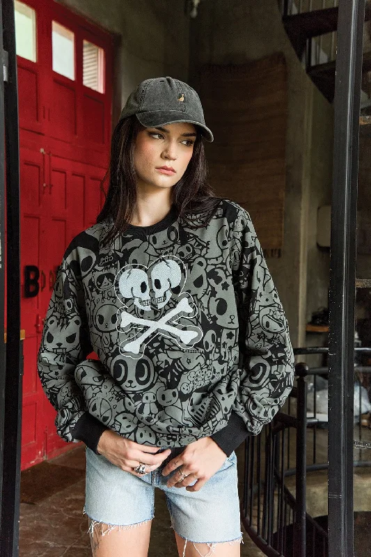Heart Away Sweatshirt Hoodie with Hem Embroidery Detailed Premium