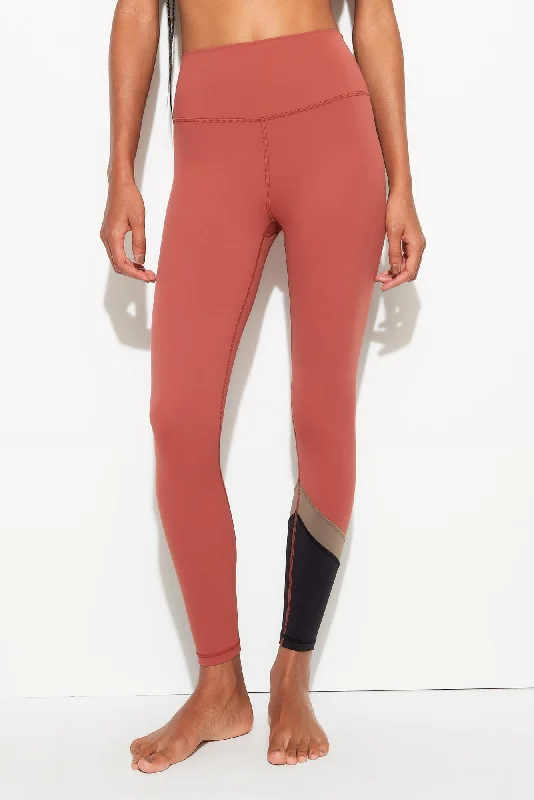 NirvanaTech Baldwin 7/8 Legging Cozy Textured Workout Leggings
