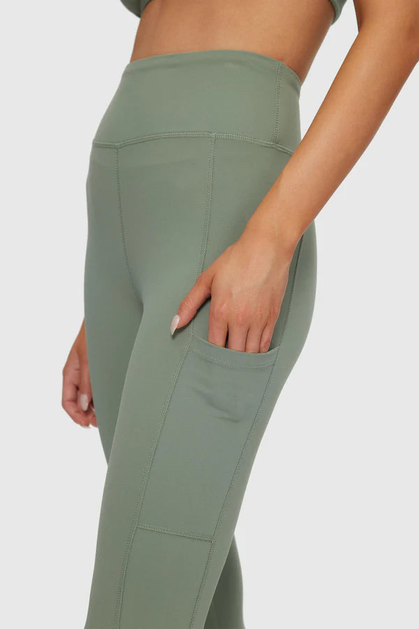 Athletic Leggings - Sage Stylish Pockets Active Leggings