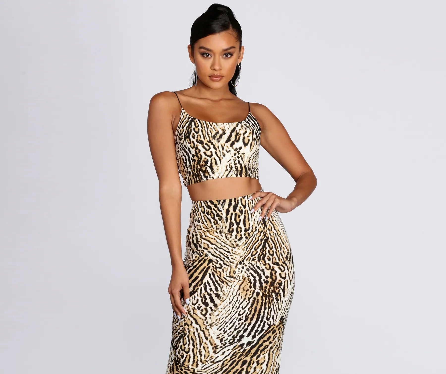 Feeling Wild Crop Top Notch Collar Peter Pan Collar Cowl Neck