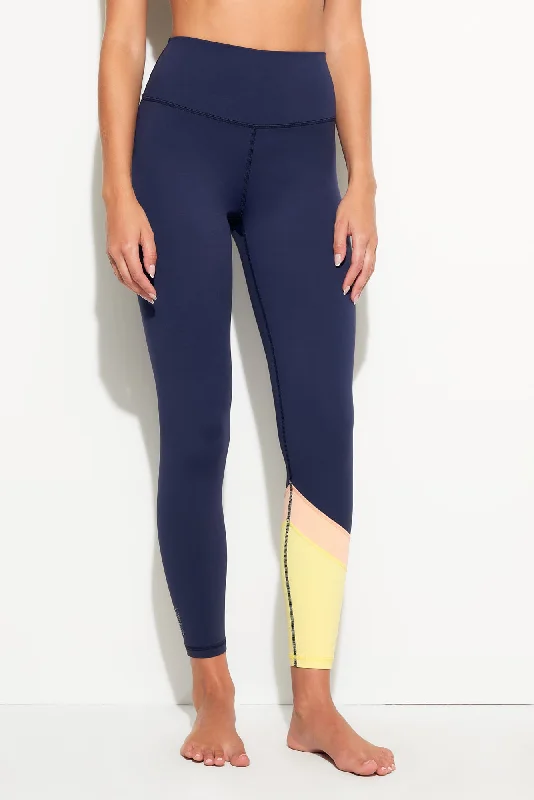 NirvanaTech Baldwin 7/8 Legging Fashionable Full-Length Active Leggings