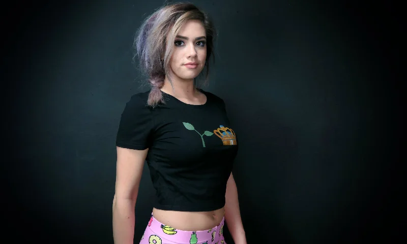 Veggie Royalty Crop Top Boxy Fit Fitted Loose