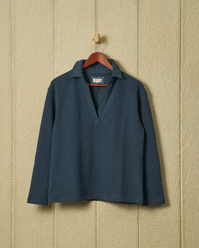 Inlet Pullover in Navy Loopback Terry Over Sleeve Pullover