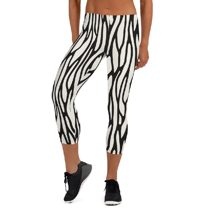 Mernbrook Cream and Black Capri Leggings Comfortable Lounge Leggings