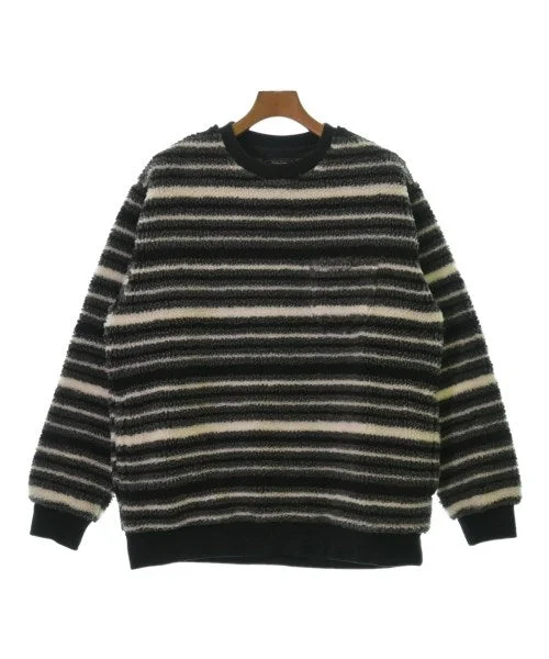 BEAMS PLUS Sweatshirts Hoodie with Contrast Stitching Detailed Premium