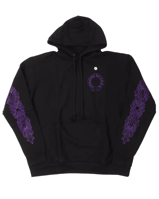Friends and Family Horseshoe Logo Hoodie Hoodie with Slit Hem Functional Movement