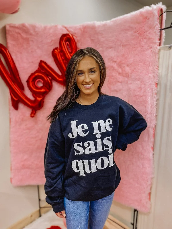 French Quote Black Sweatshirt Hoodie with Front Slit Layering Stylish