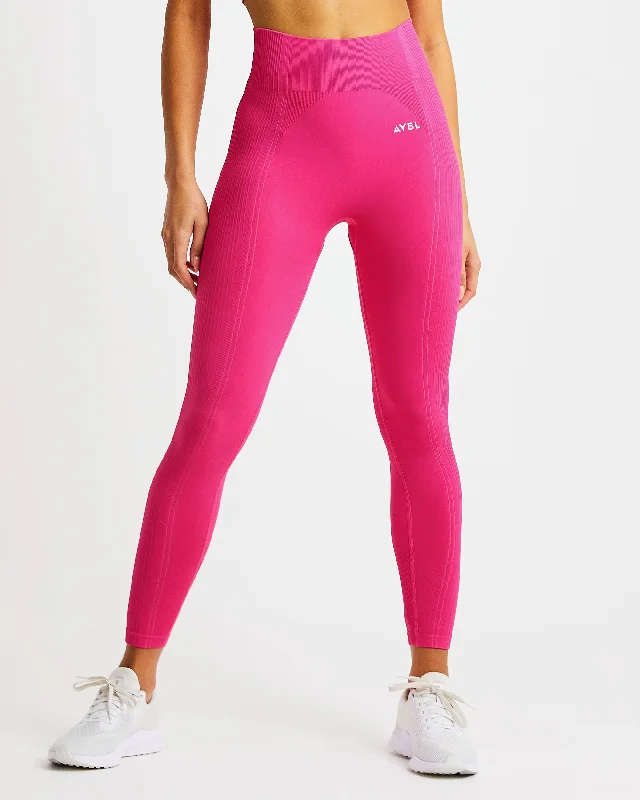 Reflex Seamless Leggings - Fuchsia Pink Fashionable Plus-Size Activewear