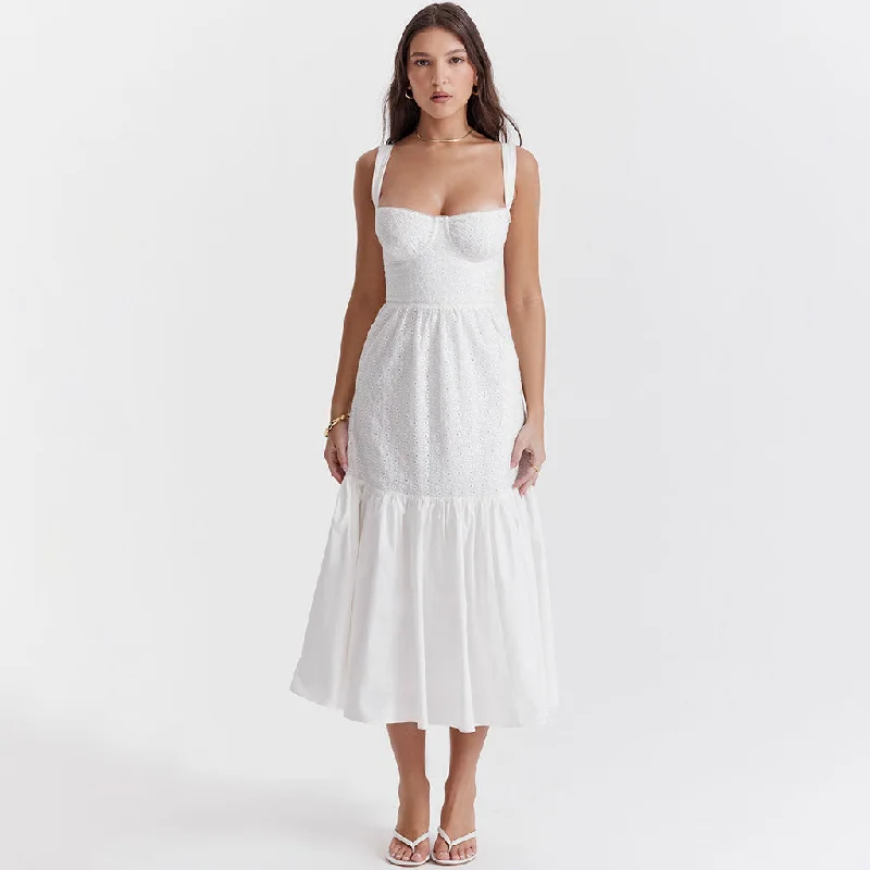 Floaty Sweetheart Neck Pocket Side Fit & Flare Broderie Anglaise Midi Sundress Comfortable Casual Midi Dress