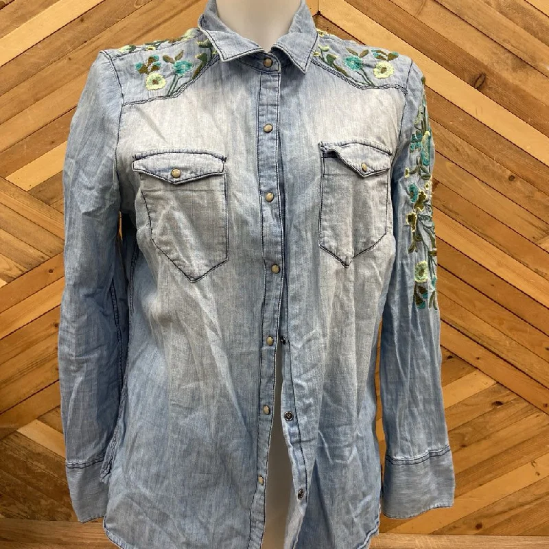 Tribal Jeans - Women's Button-Up Embroidered Denim Shirt: Blue/Green-women-MD-- Boxy Fit Fitted Loose Tribal Jeans - Women's Button-Up Embroidered Denim Shirt: Blue/Green-women-MD-- Boxy Fit Fitted Loose