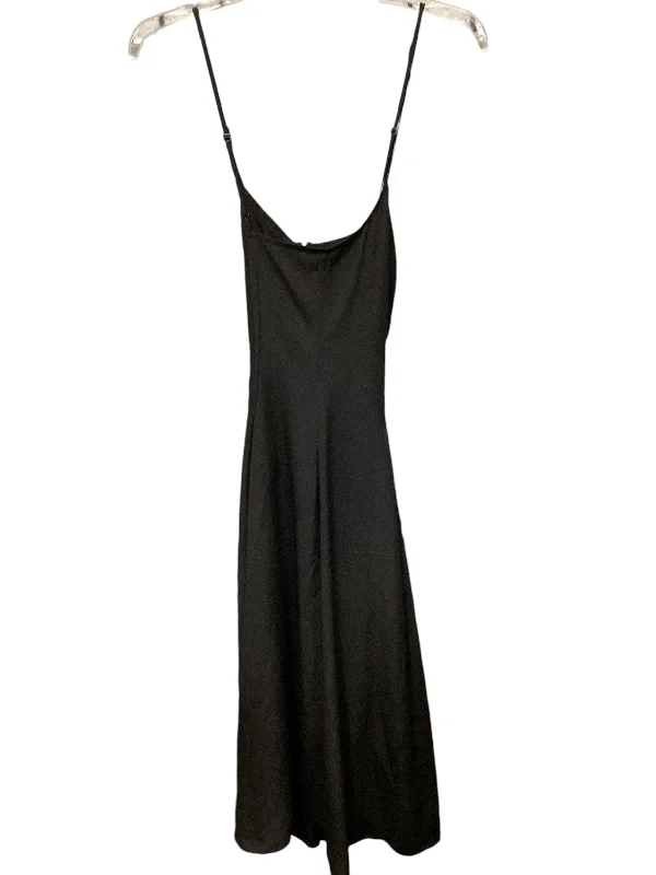 Dress Casual Midi By Banana Republic In Black, Size: 4 Trendy Fit-and-Flare Midi Dress